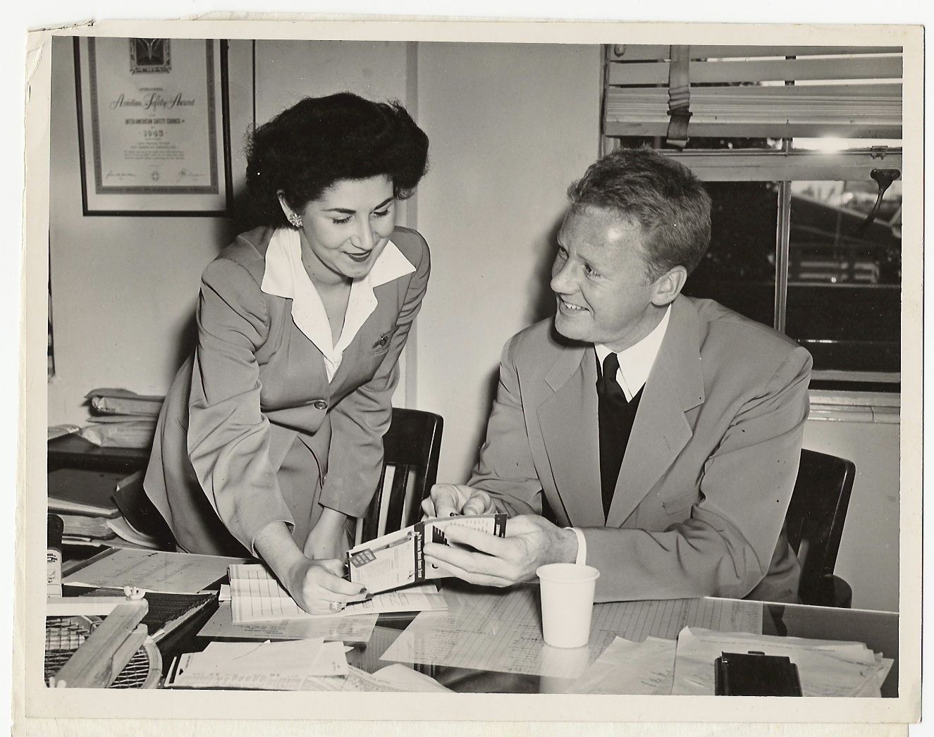 1940 Actor Van Johnson at Pan Am's Miami ticket office
